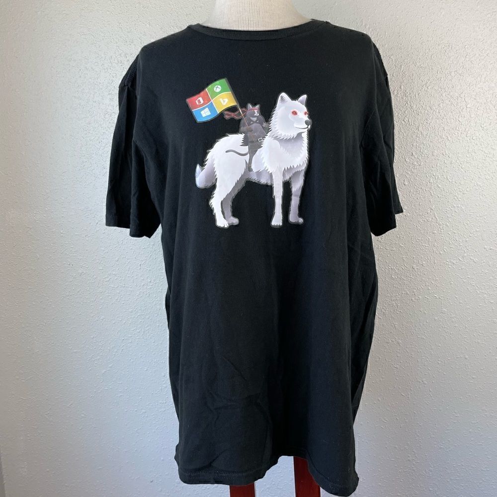 District Gamers T-Shirt Size XL EUC
